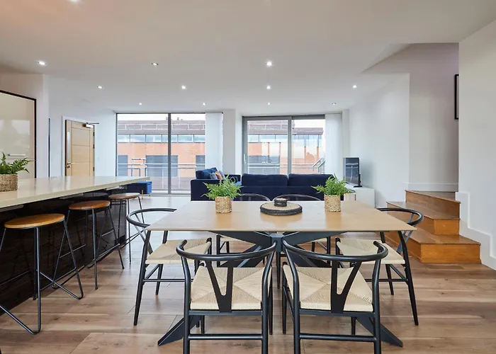 Penthouse Apartment
